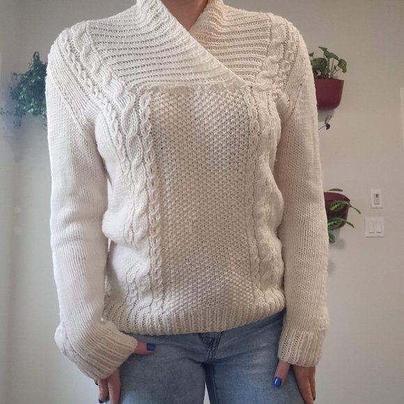 Cream Vintage Knit Sweater - Picture 4 of 8
